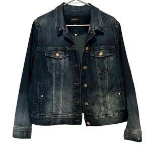 Liverpool Denim Jacket. Women’s size 1X blue with gold buttons